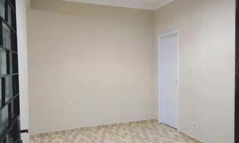 Imagem 2: Casa Independente de 2 Quartos c/ Garagem e Quintal - Tingui, Campo Grande-RJ