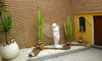 Imagem 4: CASA TÉRREA ASSOBRADADA MARAVILHOSA A VENDA NO TREMEMBÉ - 3 SUÍTES E 4 VAGAS DE GARAGEM