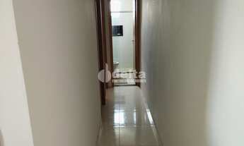 Imagem 4: Apartamento para aluguel, 2 quartos, 1 vaga, Segismundo Pereira - Uberlândia/MG