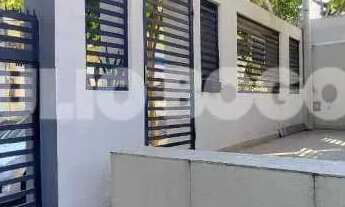 Imagem 2: Casa frente com 3 quartos , piscina 3 vagas no Méier