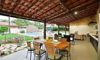 Imagem 2: À venda no Lago Norte: Casa com 3 Suítes, Lazer Completo em Lote de 800m² + Área Verde