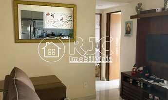 Imagem 3: Imóvel para venda possui 75 metros quadrados com 2 quartos em Barro Vermelho - São Gonçalo