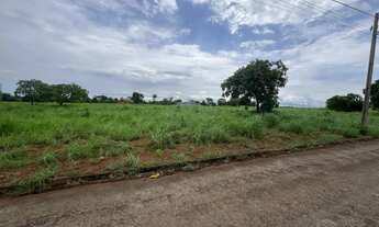 Imagem: Lote em luzimangues