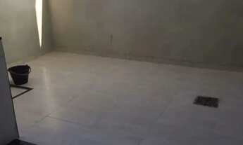 Imagem 3: Casa à venda em rua pública