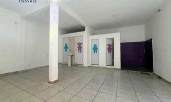 Imagem 6: Prédio comercial no bairro Conjunto Ceará I em Fortaleza, CE