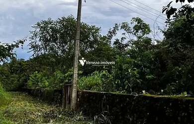 Imagem 2: Lote a venda medindo 2487m²