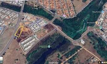 Imagem 2: Imóvel Comercial para aluguel e venda tem 2.500 metros quadrados e poucos metros da rodovi