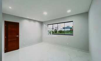 Imagem 3: Belíssima Casa de Alto Padrão no Ecoville 2, 3 quartos (suítes) - Lado sombra