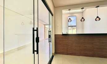 Imagem: Casa de 3 Quartos com Acabamento de Luxo