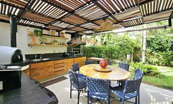 Imagem 6: Sobrado a 100 metros do mar para venda com 5 suítes piscina e sauna - Condomínio fechado e