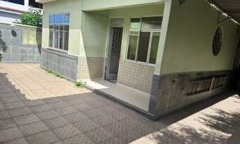 Imagem 3: Vende-se excelente propriedade com 2 casas em Vilar dos Teles