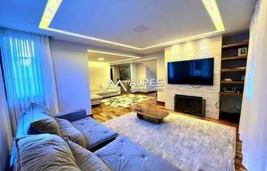 Imagem 3: Imóvel para venda possui 370 metros quadrados com 4 quartos em Panorama - Teresópolis - RJ