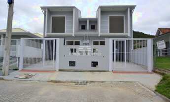 Imagem: Sobrado geminado com 02 quartos à venda