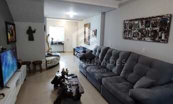 Imagem 4: Sobrado Geminado para Venda em Joinville, Glória, 3 dormitórios, 1 suíte, 2 banheiros, 2 v