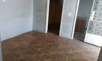 Imagem 2: Casa de fundos com 2. Quartos Excelente Localização perto da Savassi