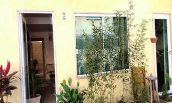 Imagem 2: NOVA IGUAÇU - Casa Padrão - LUZ