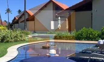 Imagem 3: Alto Padrão em Muro Alto! Belíssimo Bangalô 4suítes e piscina particular!