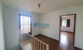 Imagem 4: Sobrado com 4 dormitórios, 1 suíte, 2 vagas, na Vila Mangalot