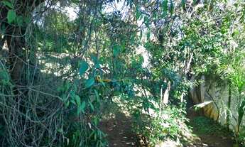 Imagem 4: Linda casa em rua fechada com piscina e quadra de squash e sauna