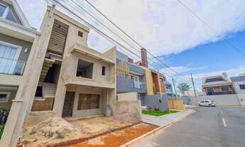 Imagem 2: CASA EM CONDOMINIO, ARQUITETURA MODERNA, ÓTIMA LOCALIZAÇÃO