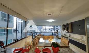 Imagem 2: Apto Decorado Junto ao Mar