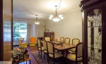 Imagem 6: Marvilhoso Sobrado!! 4 dorms , 5 vagas, ar condicionada , piscina churrasqueira e muito ma