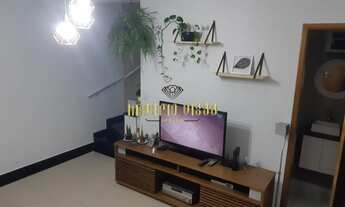 Imagem: Lindo Sobrado à venda com churrasqueira