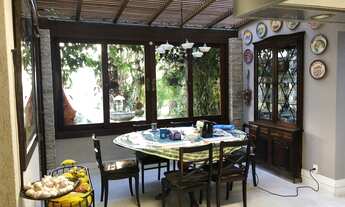 Imagem 2: VENDA- Belíssima Casa com 4 quartos(sendo 2 suítes) em Saldanha Marinho - Petrópolis - RJ