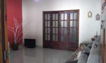 Imagem 6: VENDO CASA EXCELENTE de 4 quartos, sendo 1 suíte, em um dos melhores bairros da cidade