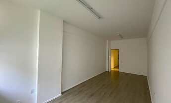 Imagem 3: Salas Comerciais em Copacabana Vazia e Mobiliada leiam abaixo com atenção