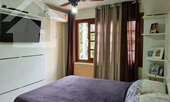 Imagem 6: Casa de condomínio para venda possui 108 metros quadrados com 4 quartos