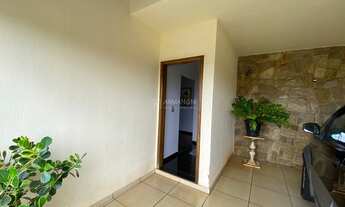 Imagem 3: Sobrado com 6 quartos à Venda no Jardim Panorama em Ibiporã - PR