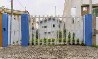 Imagem 2: Casa com 3 dormitórios, com 260m² para alugar por R$ 5.000,00/mês no Campo Comprido - Curi