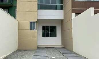 Imagem: Alugo sobrado anual, localizado em CAMBORIÚ/SC