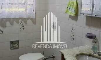 Imagem 5: Sobrado no Jardim Santa Helena com 179m². São 3 dormitórios, 2 banheiros e 3 vagas