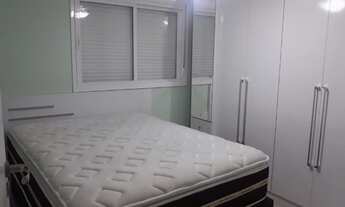 Imagem 5: Apartamento Moderno de 2 dormitórios revisitado com piso porcelanato na sala e quartos