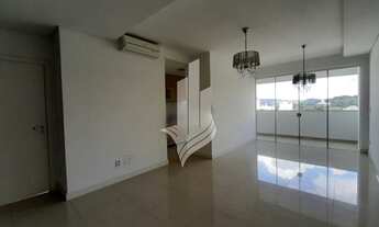 Imagem 4: Apartamento amplo, semi mobiliado, no bairro Escola Agrícola com 3 suítes