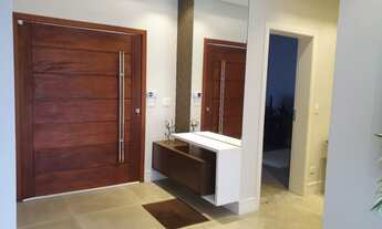 Imagem 6: Residencial Jaguary Casa de esquina Terreno 670mts Construção 563mts 4 suítes sendo uma m