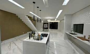 Imagem 4: Casa em Montes Claros, no bairro Sapucaia, para venda ou locação