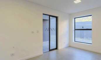 Imagem 4: Sobrado em condomínio à venda em Santa Felicidade ARYA1