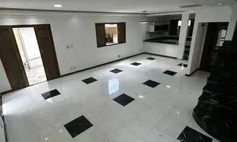 Imagem 7: Imóvel para venda com 250 metros quadrados com 4 quartos em Vila Valqueire - Rio de Janeir