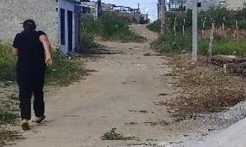 Imagem 3: Terrenos na praia de Ponta de Pedras ..