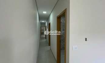 Imagem 5: Casa disponível para venda no bairro Quinta Alto Umuarama em Uberlândia MG