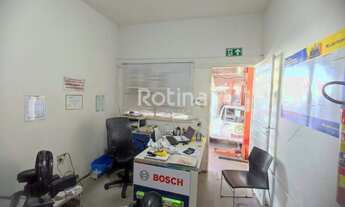 Imagem 5: Terreno 400m² com construção e estrutura pronta para galpão Bairro Nossa Senhora Aparecida