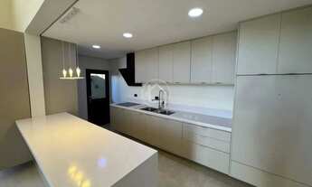 Imagem 5: SOBRADO COM 4 SUITS