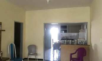 Imagem 2: Casa à venda em rua pública