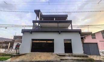 Imagem: Casa 3 pavimentos no Conj. Orlando Lobato