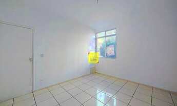 Imagem 6: Amplo apto com 3 quartos, 2 banheiros e garagem na parte plana do Centro