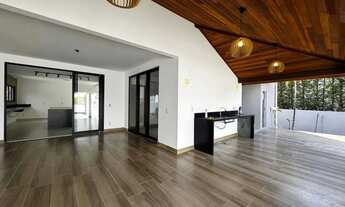 Imagem 2: Sobrado para aluguel e venda tem 390 metros quadrados com 4 quartos em Jardins Paris - Goi