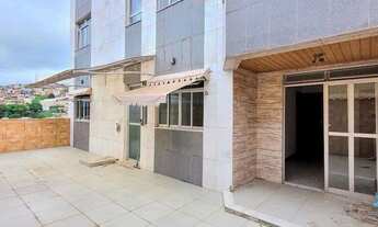 Imagem 2: Apartamento Garden com 2 quartos, 2 vagas e ampla área externa no Morro da Glória